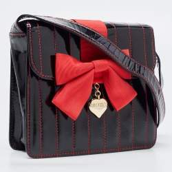 Pre Owned Moschino Black Quilted Patent Leather Bow Crossbody Bag
