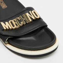 Pre Owned حذاء سلايد موسكينو مطاط أسود بشعار مقاس 37