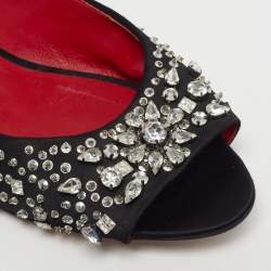 Pre Owned حذاء باليرينا فلات موسكينو ساتان أسود مزين بالكريستال مقاس 40