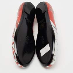 Pre Owned Moschino Silver/Orange Printed Leather Ballet Flats Size 39