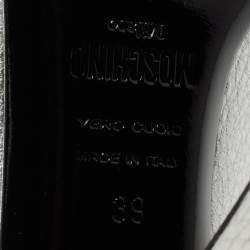 Pre Owned Moschino Silver Leather Logo Letter Pointed Toe Pumps Size 39