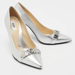 Pre Owned Moschino Silver Leather Logo Letter Pointed Toe Pumps Size 39