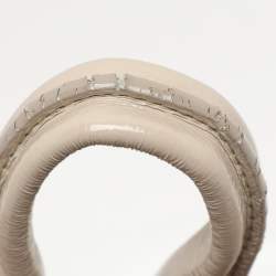 Pre Owned Movado Beige Canvas and Patent Leather Hobo