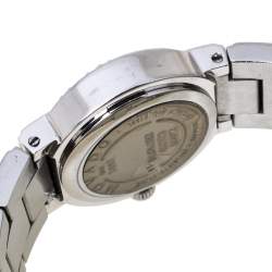 Pre Owned Movado Mother Of Pearl Stainless Steel Diamond Concerto 84.G4.1842 Women's Wristwatch 26 mm