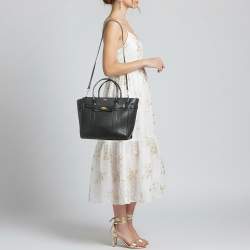 مملوكة مسبقًا حقيبة يد مولبري بايزواتر بسحاب جلد أسود صغيرة