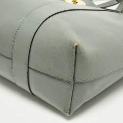 Pre Owned Mulberry Bayswater Light Green Leather Shopper Tote