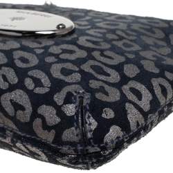 Pre Owned Mulberry Navy Blue/Silver Printed Suede Chain Wristlet Clutch