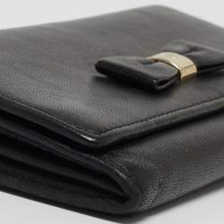 Pre Owned Mulberry Black Leather Bow Continental Wallet