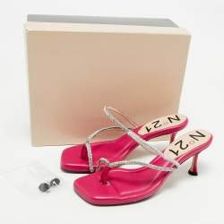 Nº21 Fuchsia Leather Crystal Embellished Thong Sandals Size 39