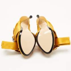 Pre Owned Nº21 Yellow Satin Crystal Knot Mules Size 38.5