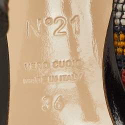 مملوكة مسبقًا حذاء سلايد إن 21 قماش وجلد بألوان متعددة مزين بعقدة مقاس 36