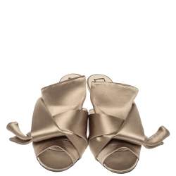 مملوكة مسبقًا N21 Brown Satin Raso Knot Peep Toe Mules Size 36