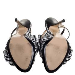 مملوكة مسبقًا صندل إن 21 مقدمة مفتوحة ملتف حول الكاحل غينغام قماش عقدة كاروهات مونوكروم مقاس 38.5