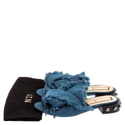 Pre Owned صندل إن 21 فلات عقدة زخرفة كريستال دنيم أزرق مقاس 39