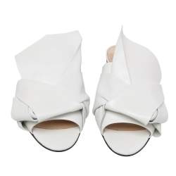 Nº21  White Leather Knot Flat Slides Size 37
