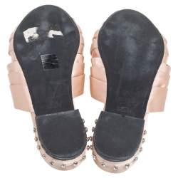 Pre Owned صندل سلايد إن 21 ساتان بيج بعقدة كعب مزين مقاس 40