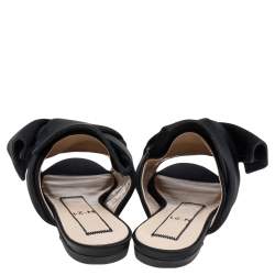 مملوكة مسبقًا Nº21 Black Satin Knot Flat Mules Size 35