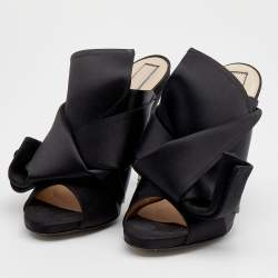 مملوكة مسبقًا Nº21  Black Satin Raso Knot Peep Toe Slide Mules Size 41