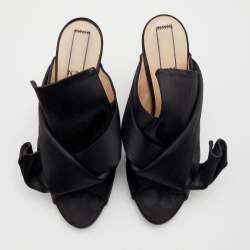 مملوكة مسبقًا Nº21  Black Satin Raso Knot Peep Toe Slide Mules Size 41