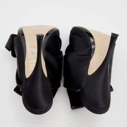 مملوكة مسبقًا Nº21  Black Satin Raso Knot Peep Toe Slide Mules Size 41