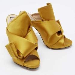 Pre Owned N°21 Yellow Satin Ronny Pleated Slide Sandals Size 38