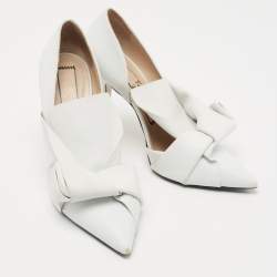 N° 21 White Leather Abstract Bow Pointed Toe Pumps Size 39.5