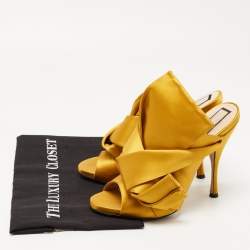 N°21 Mustard Yellow Satin Ronny Mules Size 40