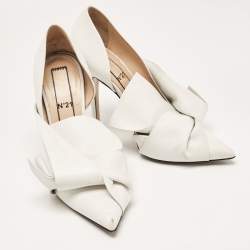 Pre Owned Nº21 White Leather Knot Pointed Toe Pumps Size 39