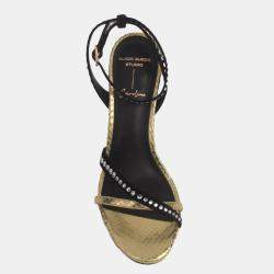 مملوكة مسبقًا Black Suede Studio x Caroline Stanbury Gold Metallic Leather Leila Sandals Size 37