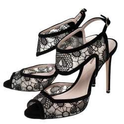 Pre Owned Nicholas Kirkwood Black Lace And Suede Leda Ankle Strap Sandals Size 38