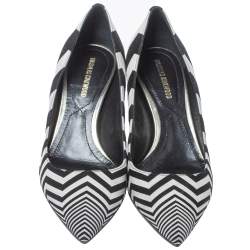 Pre Owned Nicholas Kirkwood Black/White Zigzag Print Leather Pointed Toe Pumps Size 35
