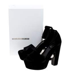 Nicholas Kirkwood Black Velvet Pearl Embellished Ankle Cuff Platform Sandals Size 38