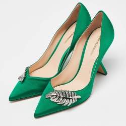 Nicholas Kirkwood Green Satin Crystal Embellished Pointed Toe Pumps Size 38