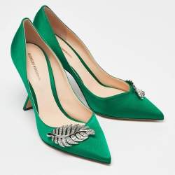Nicholas Kirkwood Green Satin Crystal Embellished Pointed Toe Pumps Size 38