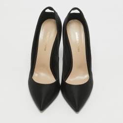 Nicholas Kirkwood Black Satin Faux Pearl Detail Pumps Size 40