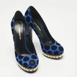 Pre Owned Nicholas Kirkwood Blue/Black Polka Dot Satin and Velvet Faux Pearl Casati Platform Pumps Size 39