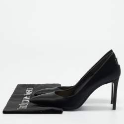 مملوكة مسبقًا حذاء كعب عالي نيكولاس كيركوود سويدي أسود بتفاصيل لؤلؤ مزيف مقاس 38