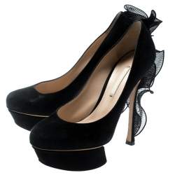 Nicholas Kirkwood Black Suede Ruffle Trimmed Platform Pumps Size 37.5