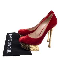 Pre Owned Nicholas Kirkwood Red/Gold Velvet Platform Pumps Size 37.5