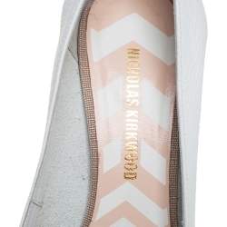 Pre Owned Nicholas Kirkwood White Leather Beya Pumps Size 37.5
