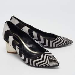 Pre Owned Nicholas Kirkwood Black/Grey Chevron Suede Block Heel Pumps Size 37