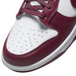 Pre Owned Nike WMNS Dunk Low Bordeaux Sneakers Size US 8.5W (EU 40)