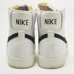 Pre Owned Nike Blazer Mid sacai Size 38 White Leather and Suede High Top Sneakers