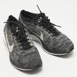 Pre Owned حذاء رياضي نايك أكس - ساسايا - متماسك أبيض/أسود قماش محبوك ريسر أوريو 2 دانتيل مقاس 36.5