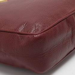 مملوكة مسبقًا حقيبة هوبو نينا ريتشي جلد أحمر