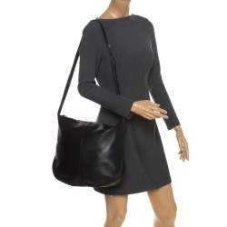 Pre Owned Nina Ricci Black Leather Large Kuti Hobo with Purse