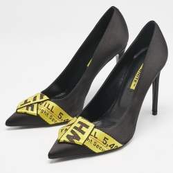 Off-White Black/Yellow Satin Commercial Bow Pumps Size 40