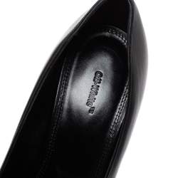 Pre Owned Off-White Black Leather Arrow Embellished Pumps Size 41