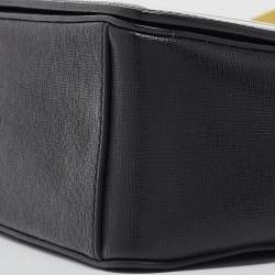 مملوكة مسبقًا Off-White Black/White Diagonal Print Leather Binder Clip Crossbody Bag