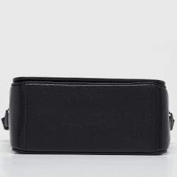 مملوكة مسبقًا Off-White Black/White Diagonal Print Leather Binder Clip Crossbody Bag